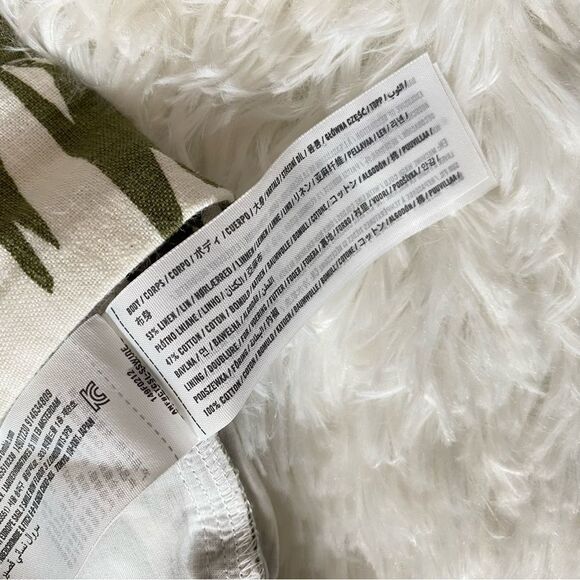 Abercrombie & Fitch Olive Leaf Print Linen Shorts - Picture 6 of 6